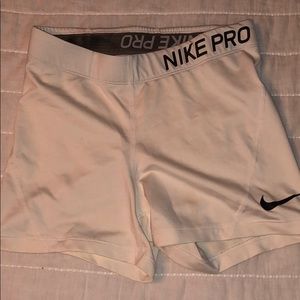 Woman’s nike spanks